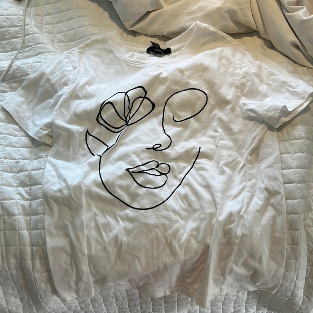 White top t-shirt